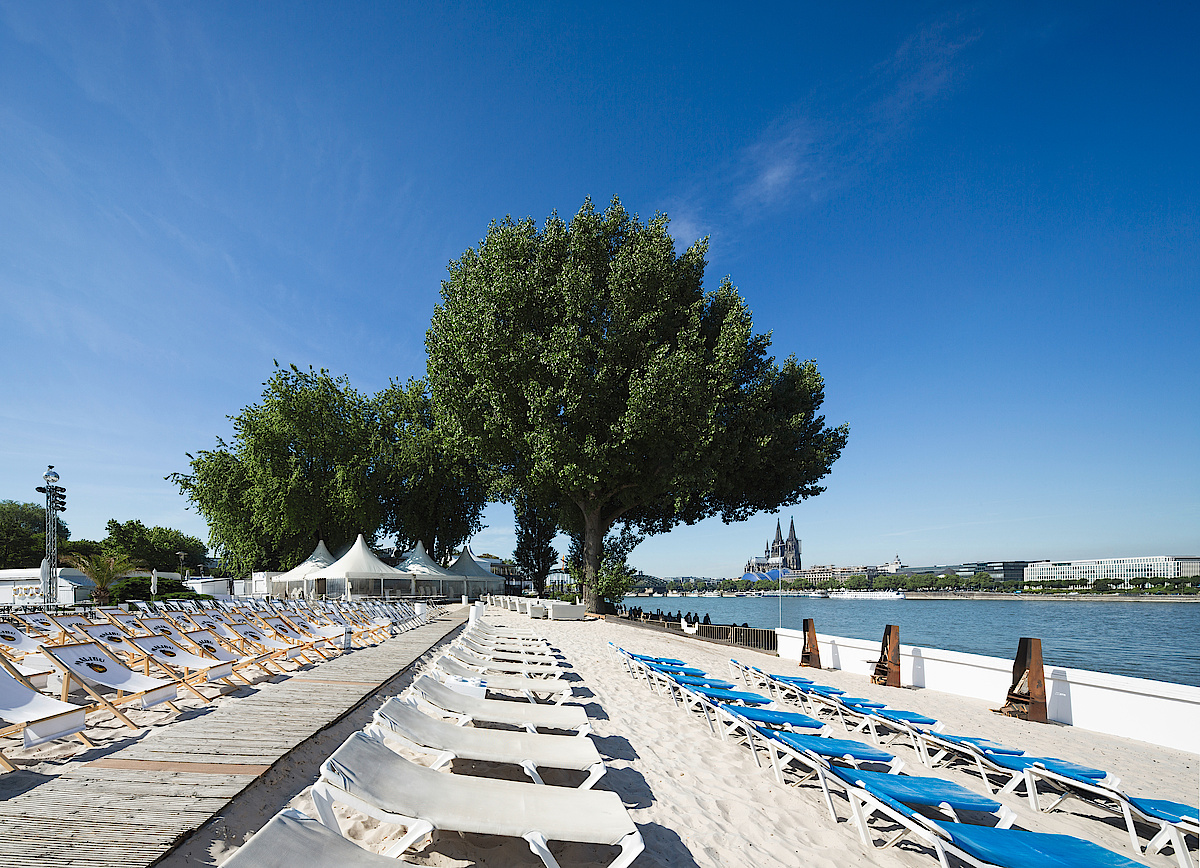 Tanzbrunnen Köln KölnKongress Jens Willebrand Architekturphotographie Köln Deutschland
